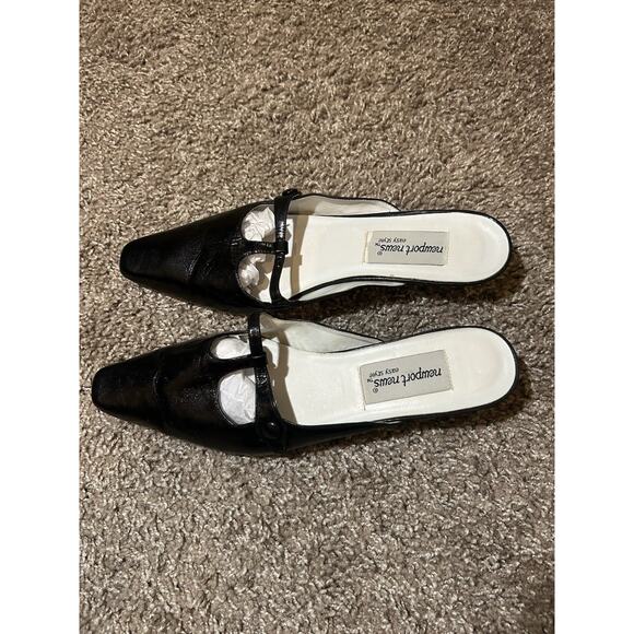 Newport News Vintage Kitten Heels Black Leather Mary Jane Detail - Picture 5 of 10